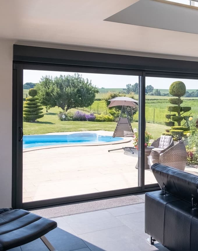 Fenêtres ALU : de la lumière et de multiples possibilités